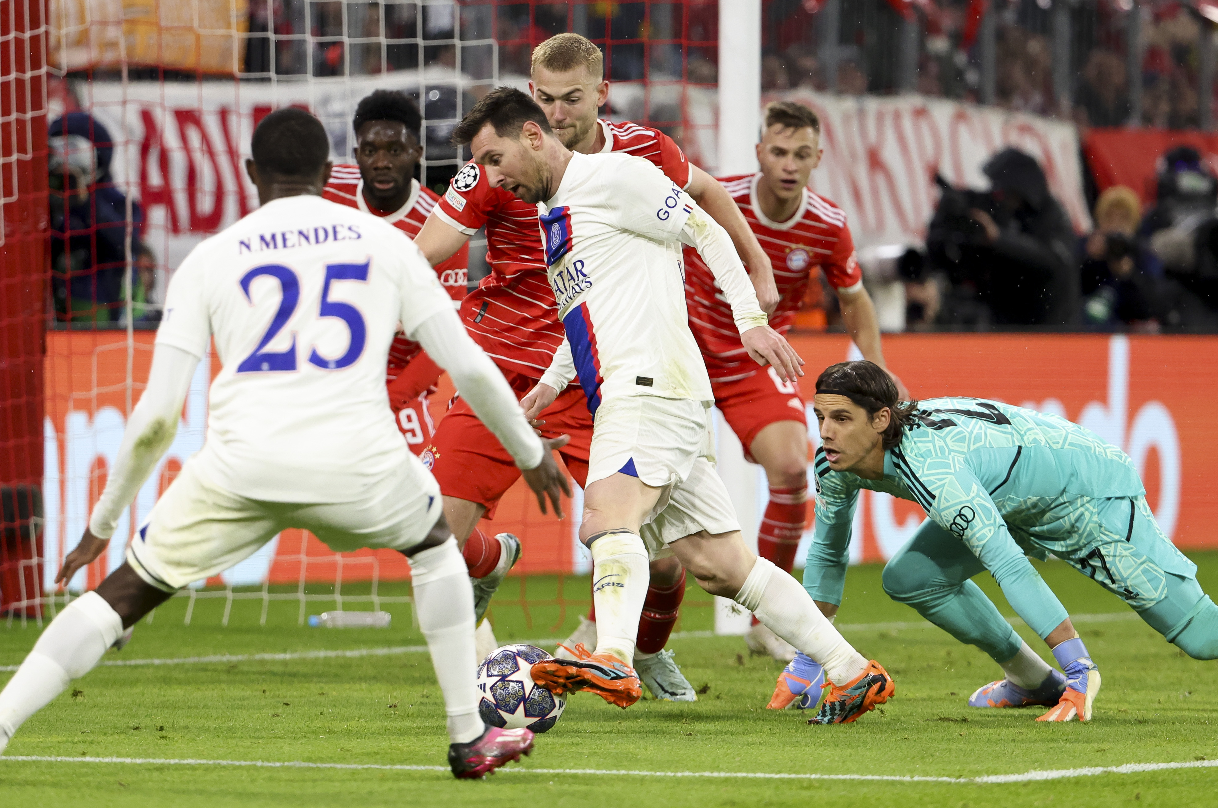 巴黎圣日耳曼对决拜仁慕尼黑 巴黎圣日耳曼对决拜仁慕尼黑